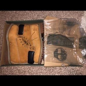 TIMBERLAND 6-Inch Premium Waterproof Boots